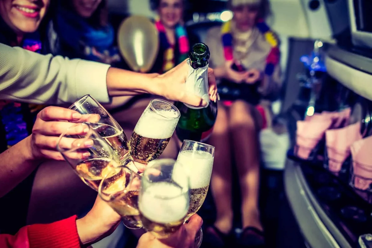 4 Creative Limo Party Ideas to Make Yours Night Unforgettable